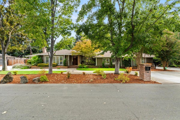5508 SUSAN WAY, CARMICHAEL, CA 95608 - Image 96e33c260d4d2d8cfdeca9bc43e064ee/2106334322