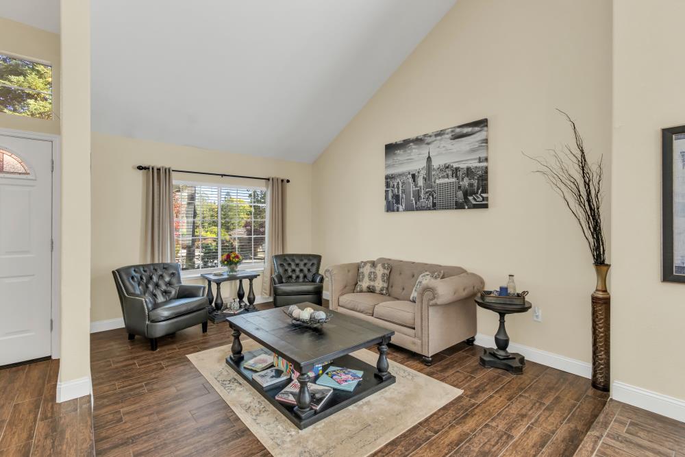 3186 Collingswood Drive