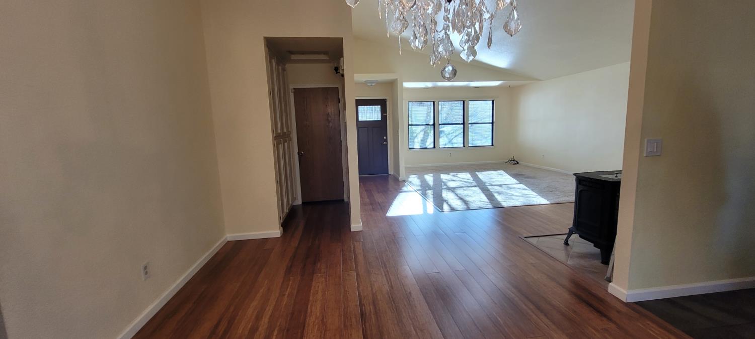 11464 Torrey Pines Drive