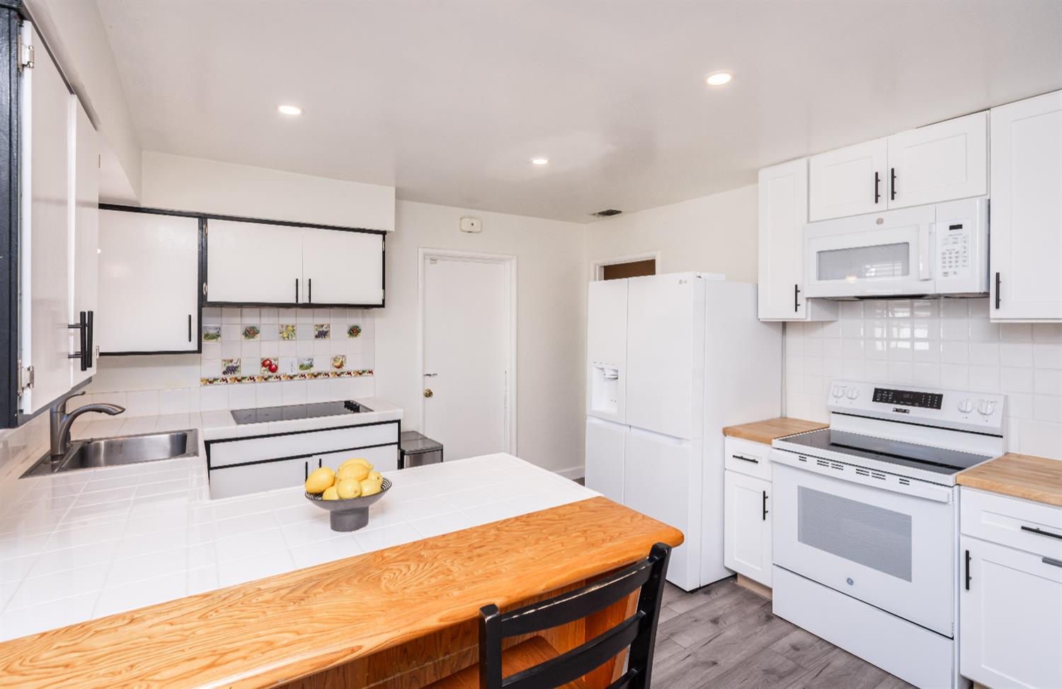 6224 Templeton Drive