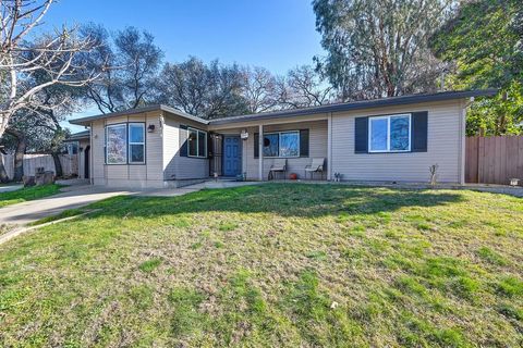 214 Alta Drive Auburn CA 95603