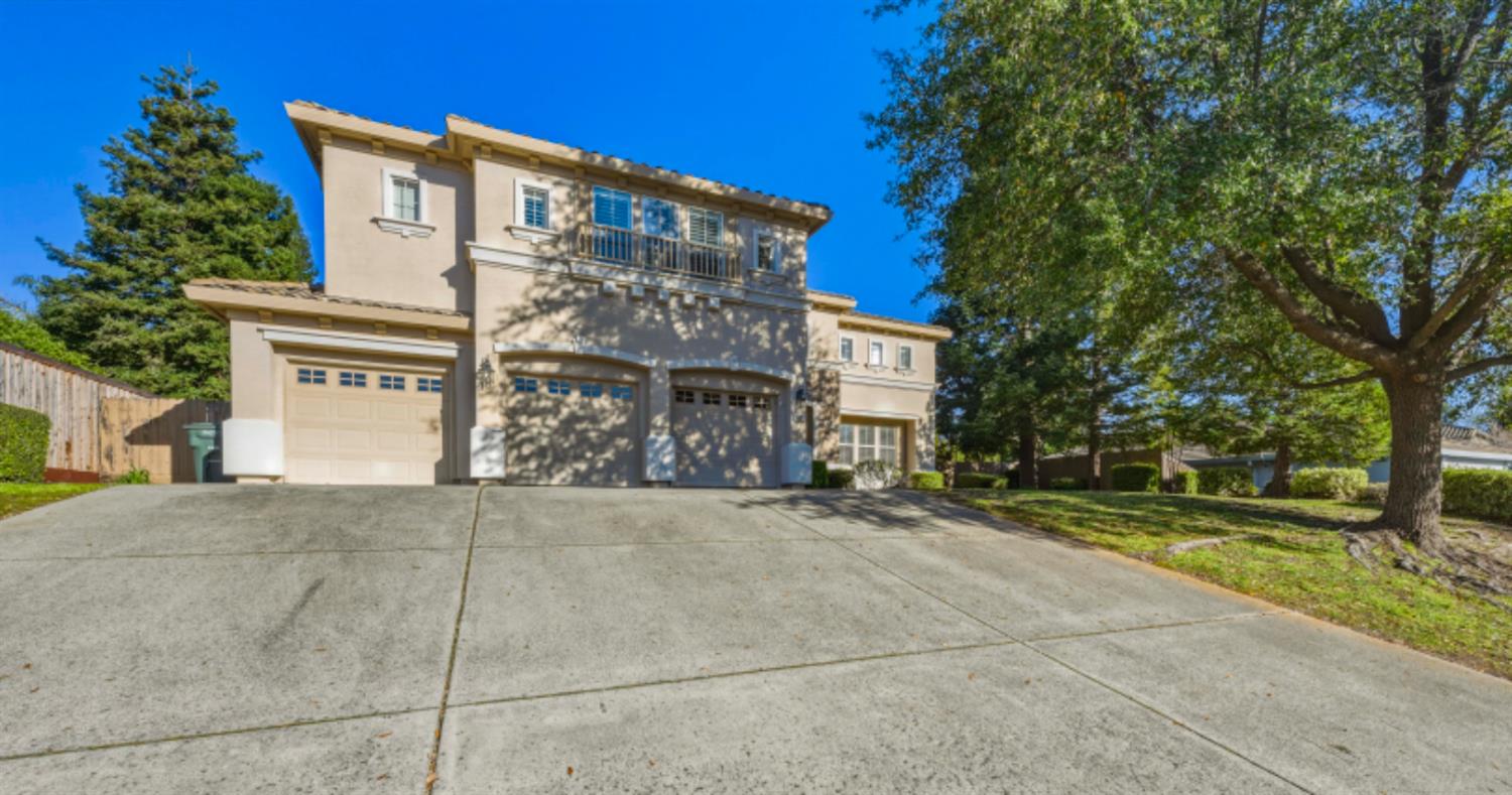 6621 Star Vista Lane