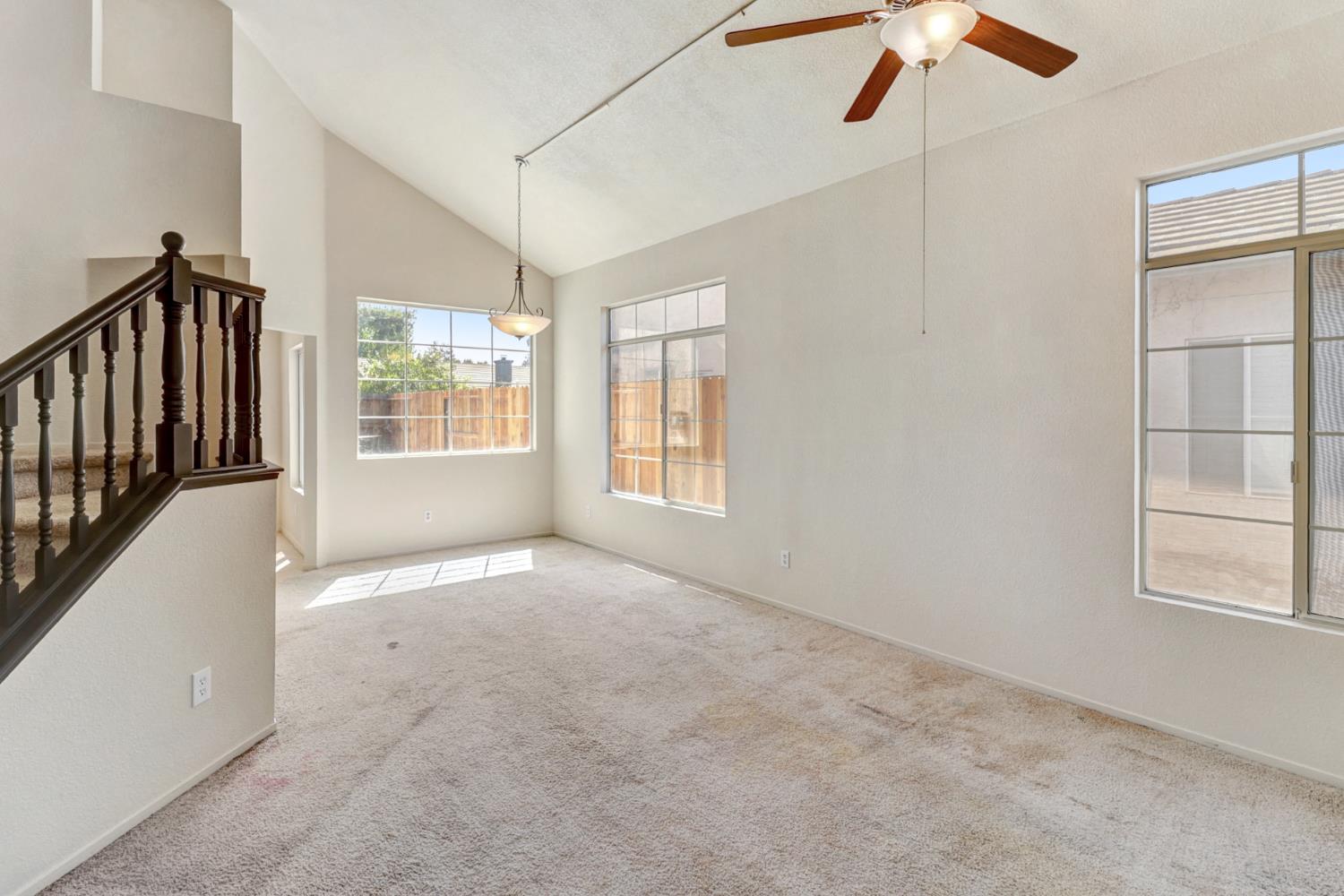1115 Thornbridge Drive