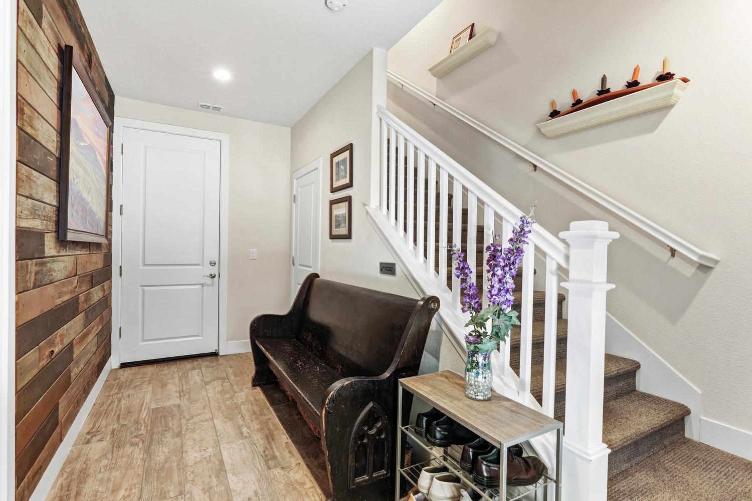 964 Legend Terrace
