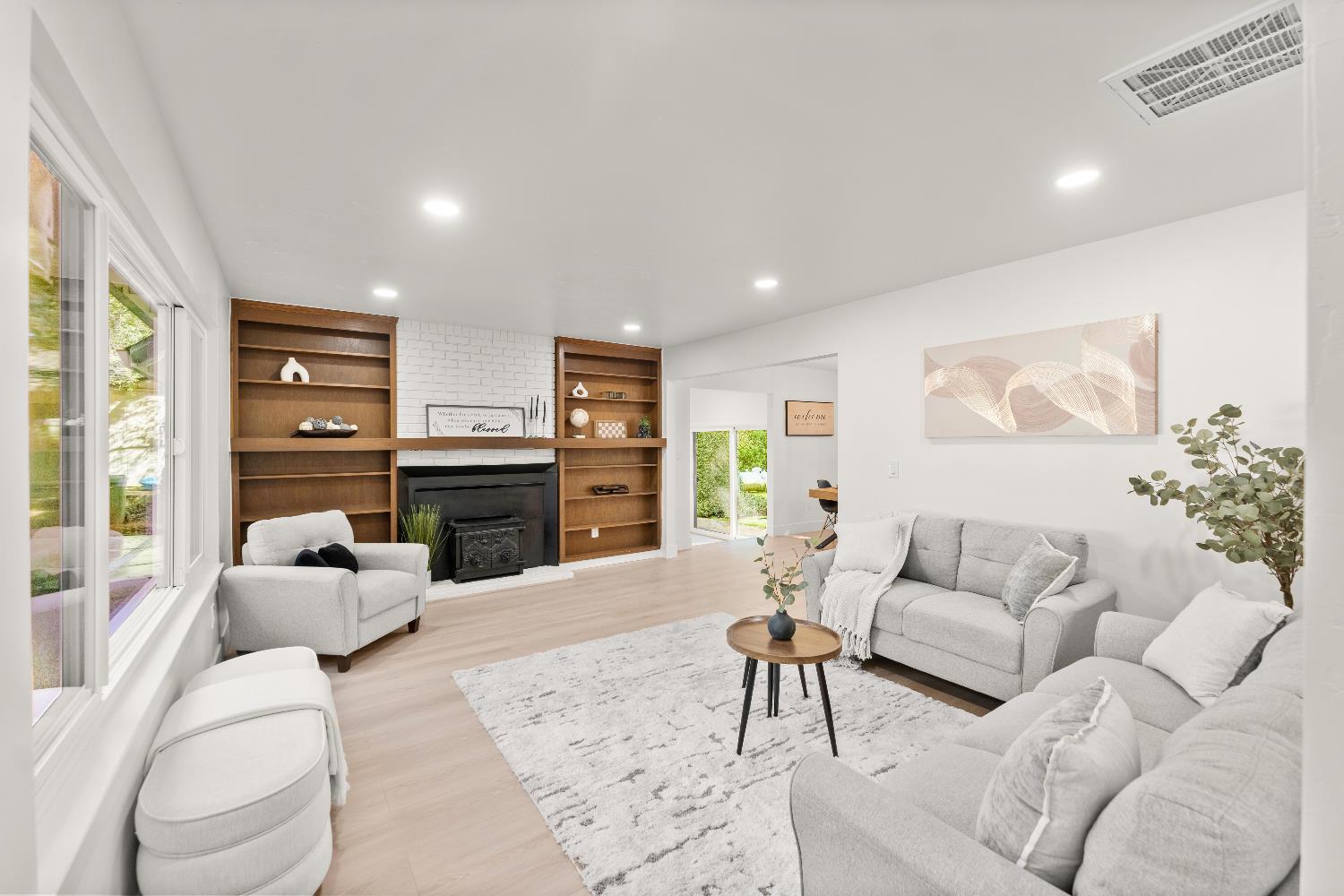 3038 Merrywood Circle