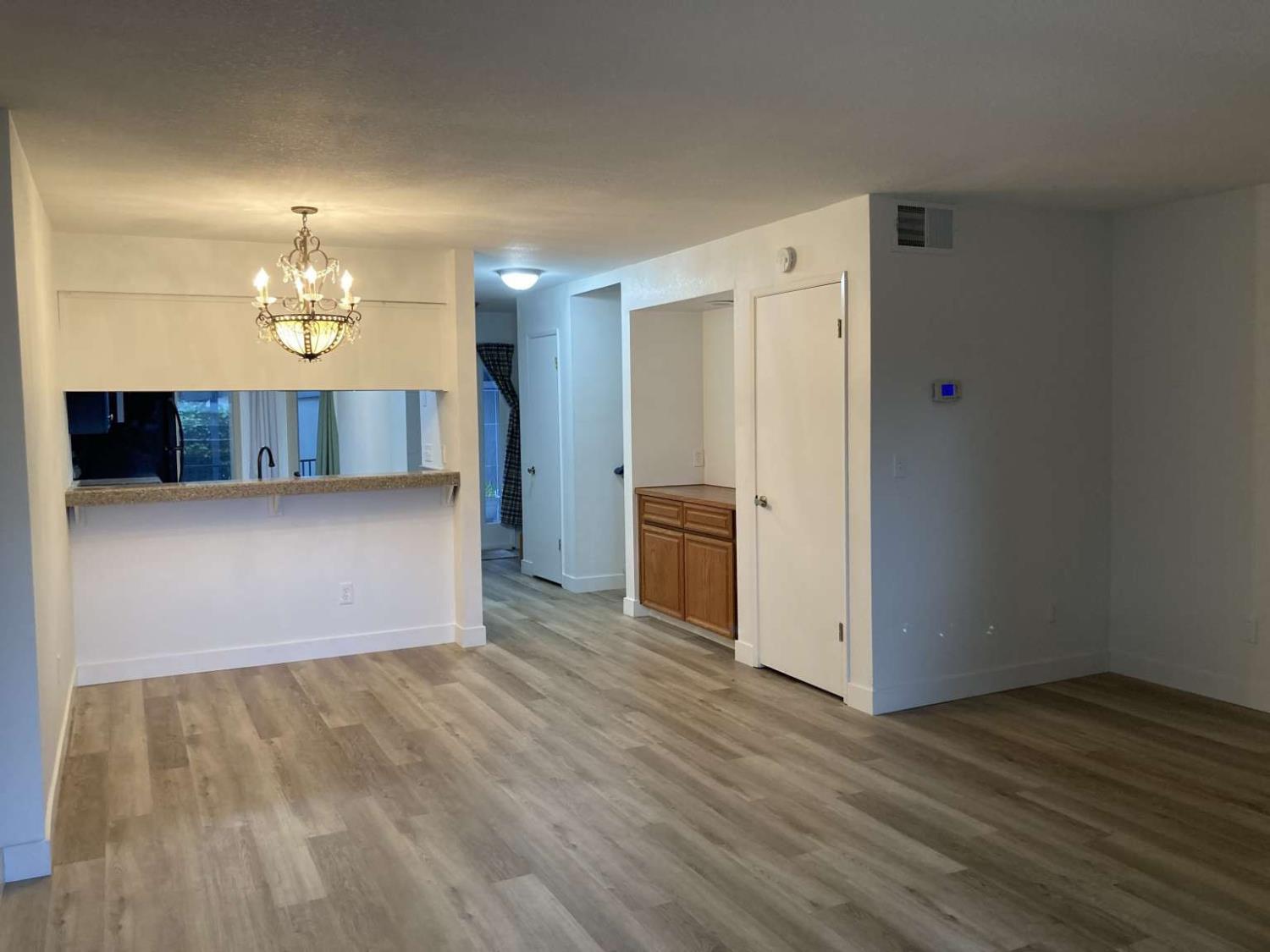 8086 Briar Ridge Lane