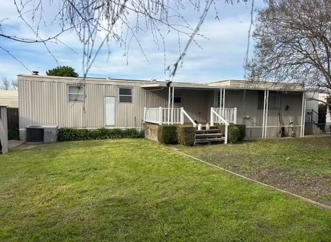 2505 Jackson Avenue Unit 124, Escalon, CA 95320 - MLS#: 225007144