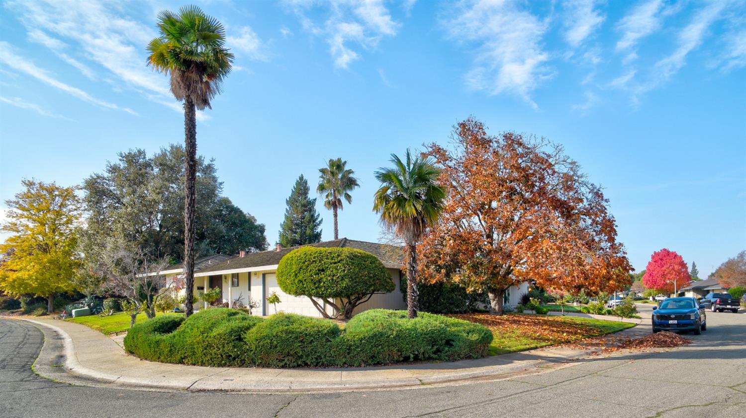 6956 Los Cerros Drive