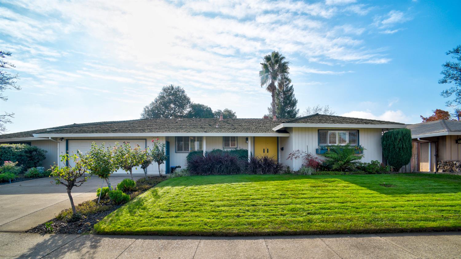 6956 Los Cerros Drive