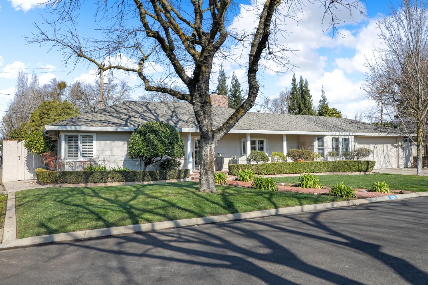 923 Melinda Lane