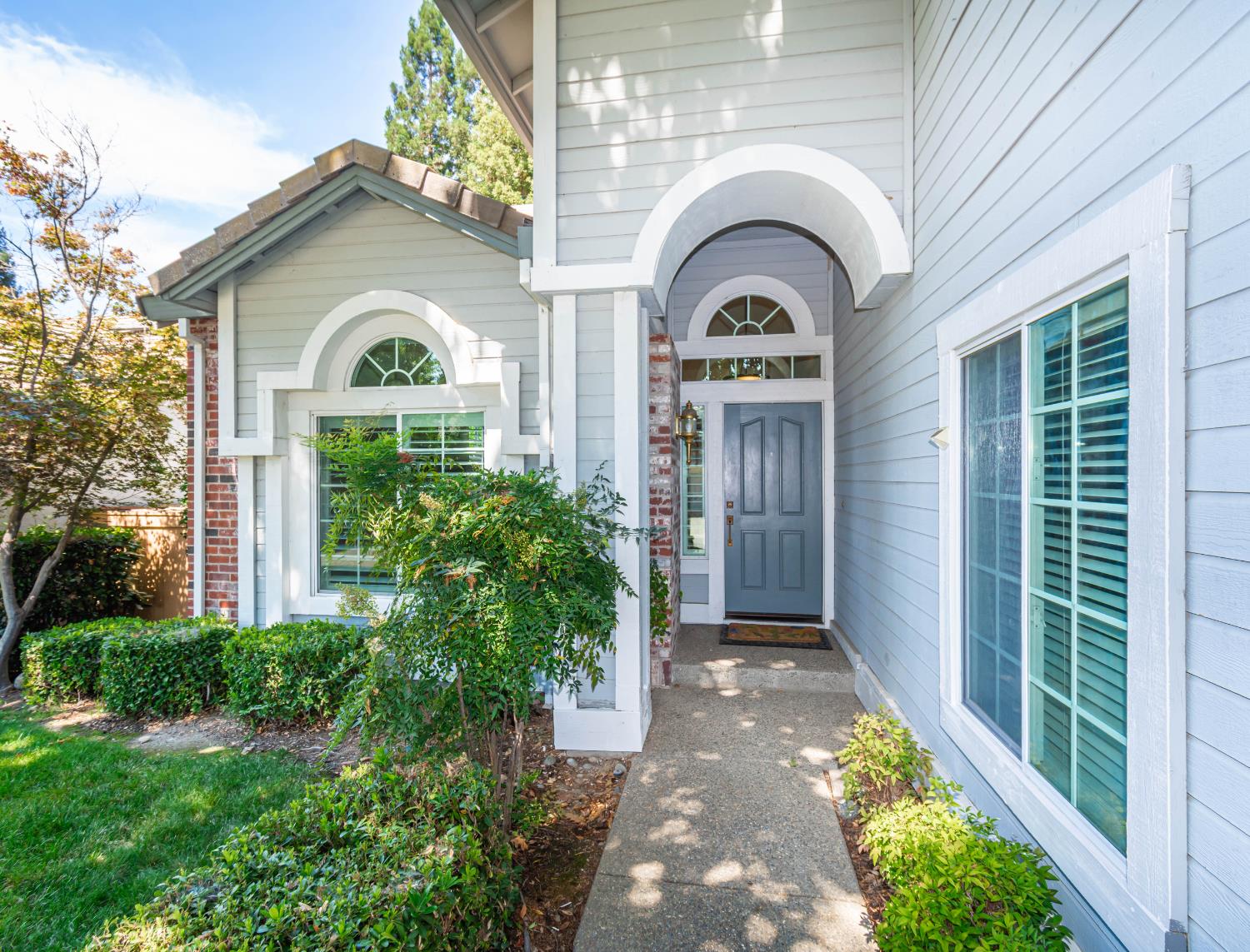 11909 Rising Sun Way