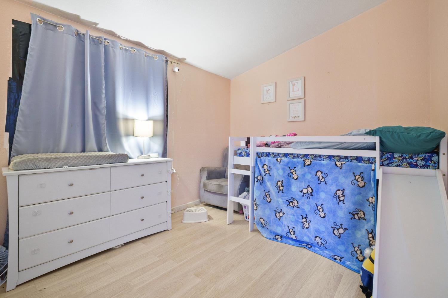 North Salinas, California 93906, United States, 3 Bedrooms Bedrooms, ,2 BathroomsBathrooms,Residential,Active,139398