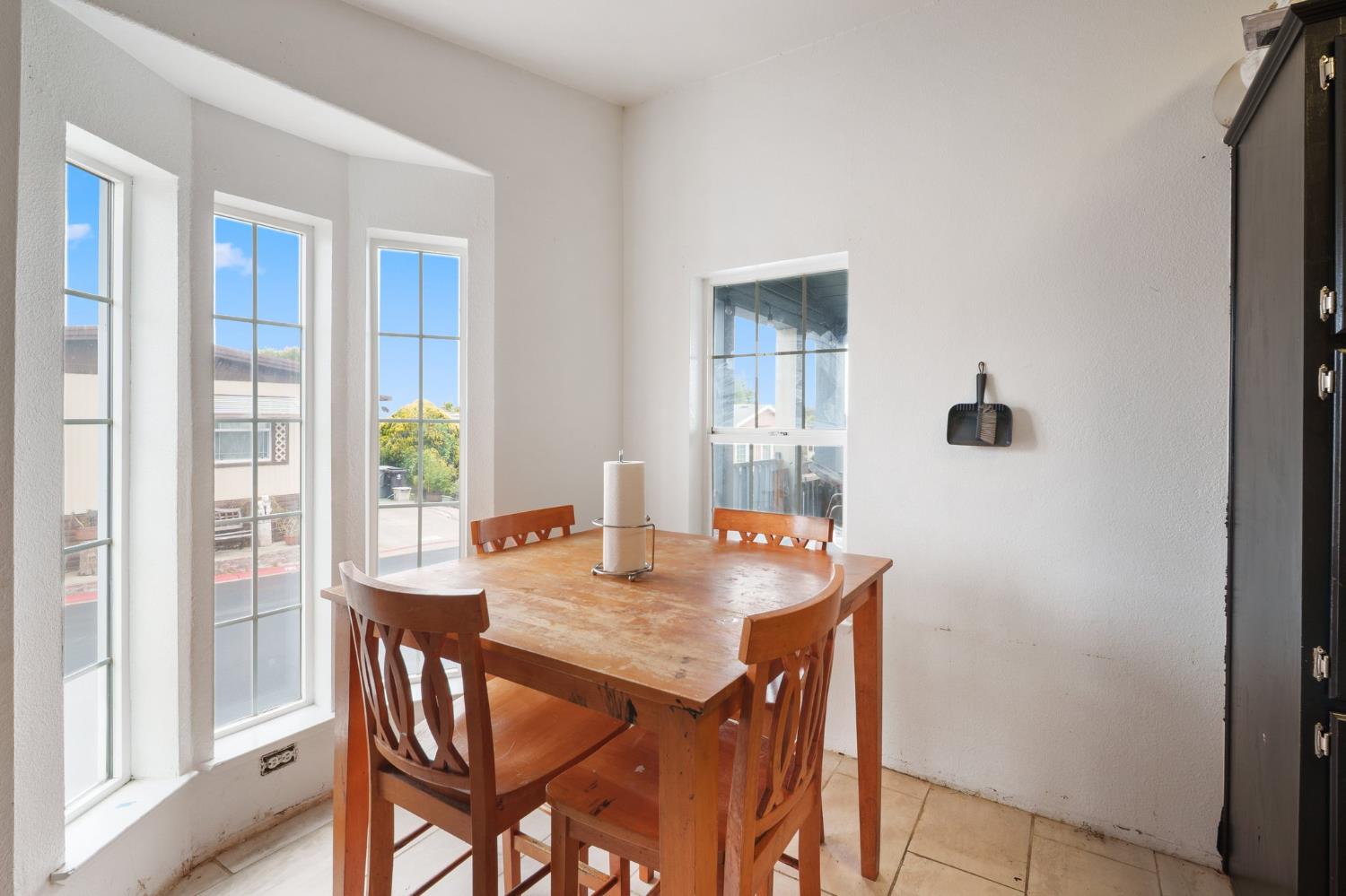 North Salinas, California 93906, United States, 3 Bedrooms Bedrooms, ,2 BathroomsBathrooms,Residential,Active,139398