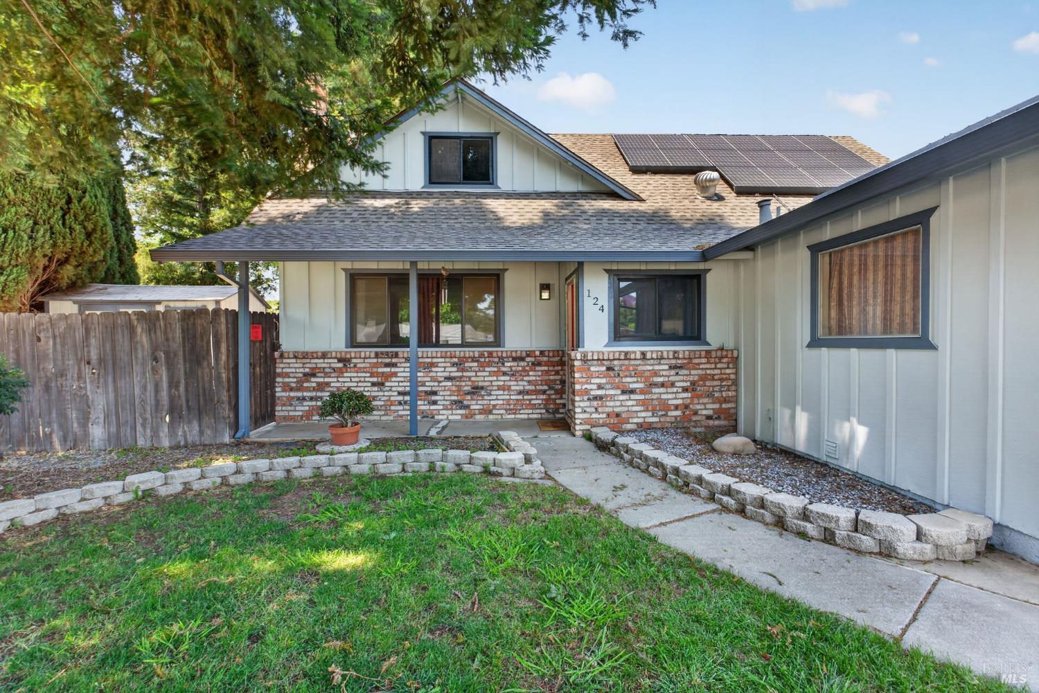 124 Albany Court
