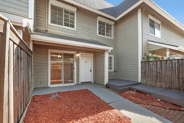 3124 WOODS CIR, DAVIS, CA 95616 - Image 986db7147e886ccdfd428e8a5277f107/2313197266