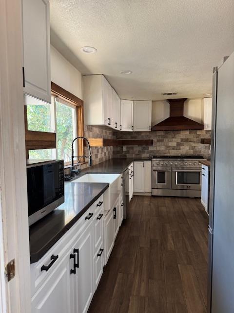 2446 Prado Vista Road