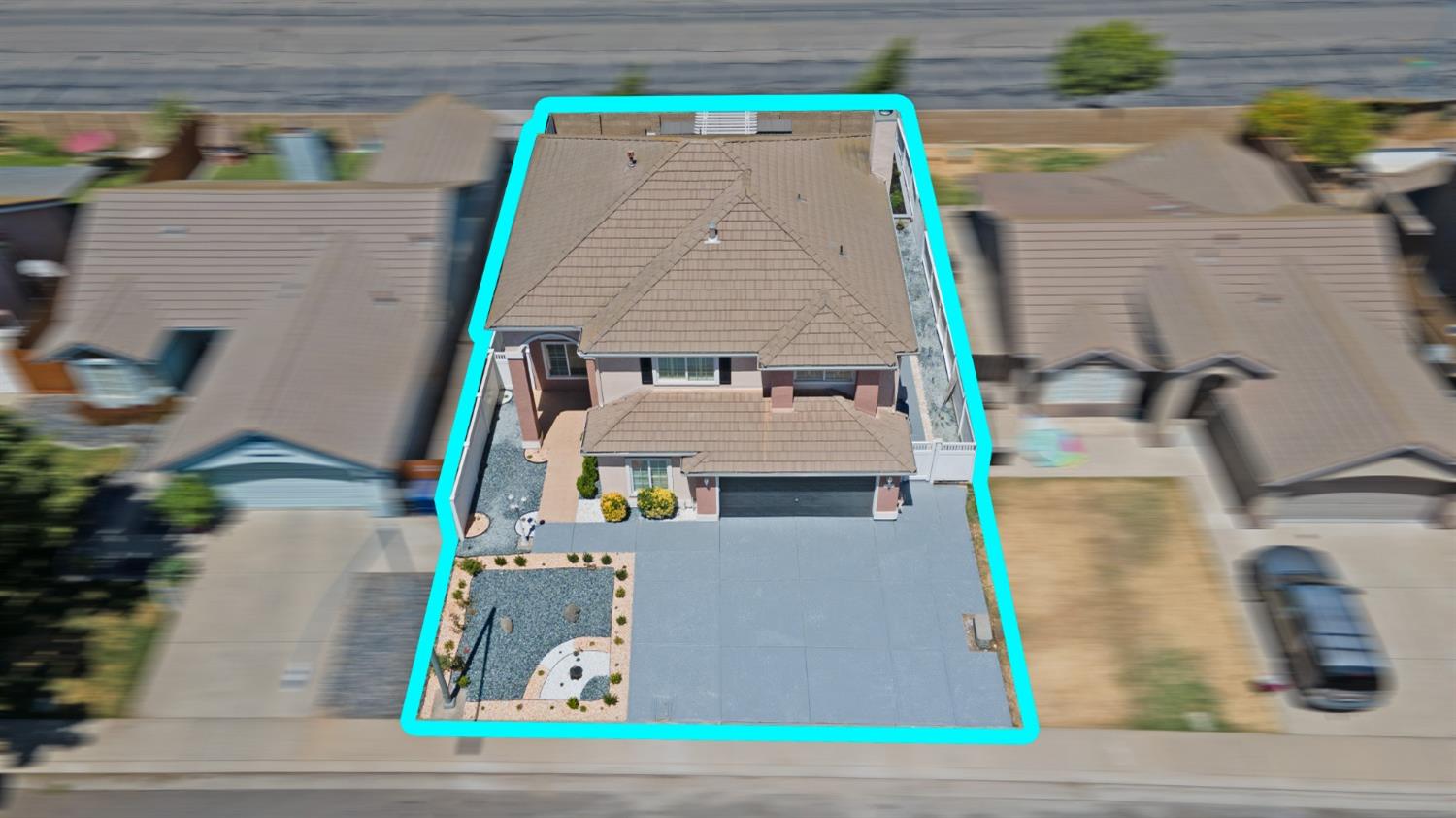 4121 Desertaire Drive