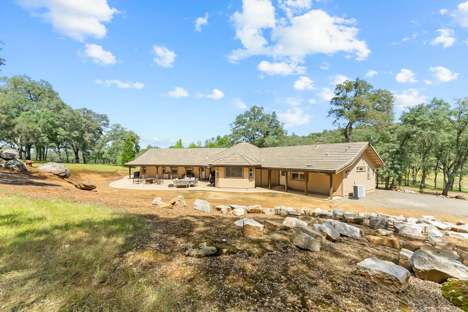 5990 Upper Ridge Way