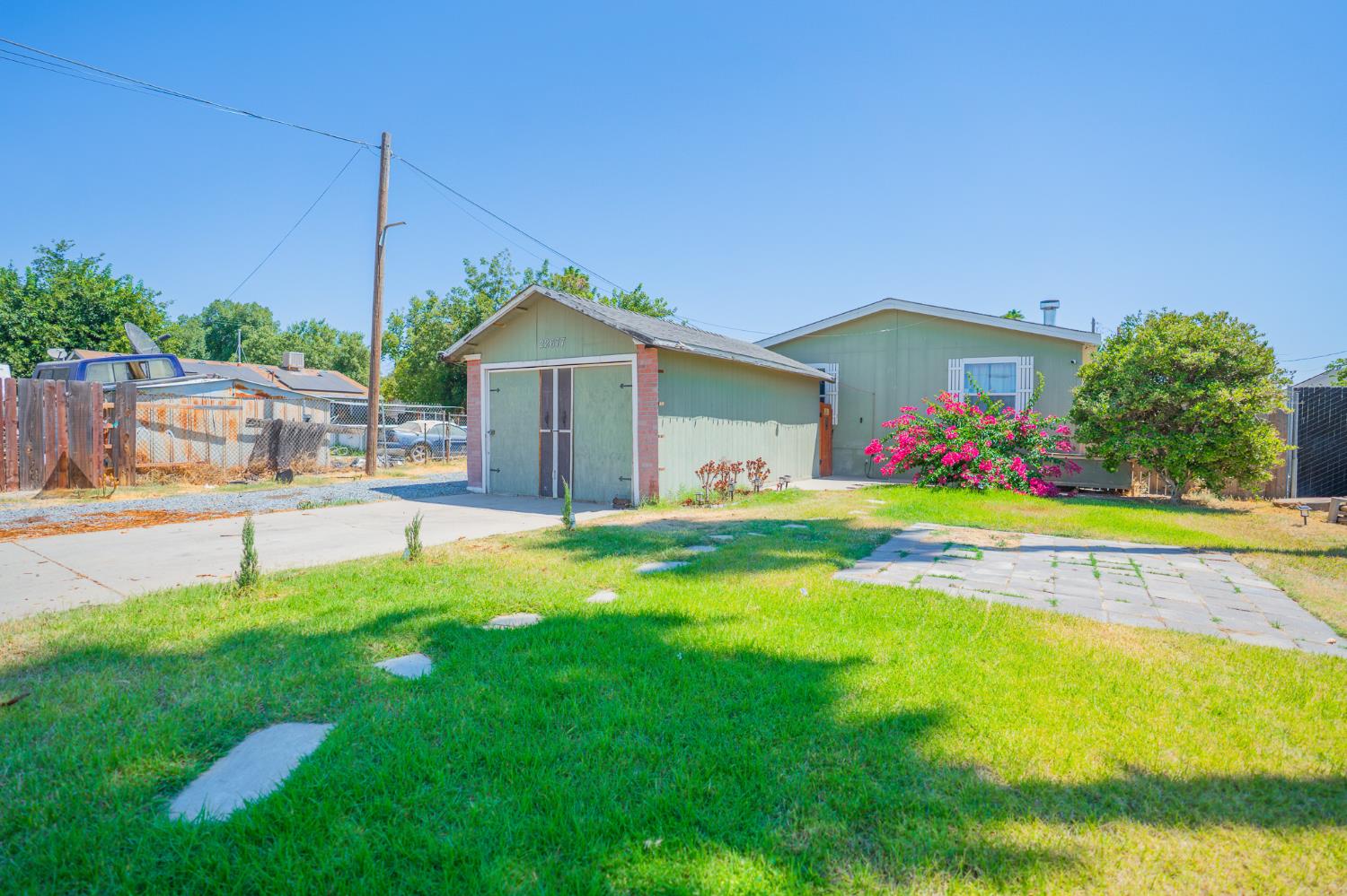 Chowchilla, California 93610, United States, 4 Bedrooms Bedrooms, ,2 BathroomsBathrooms,Residential,Active,187670