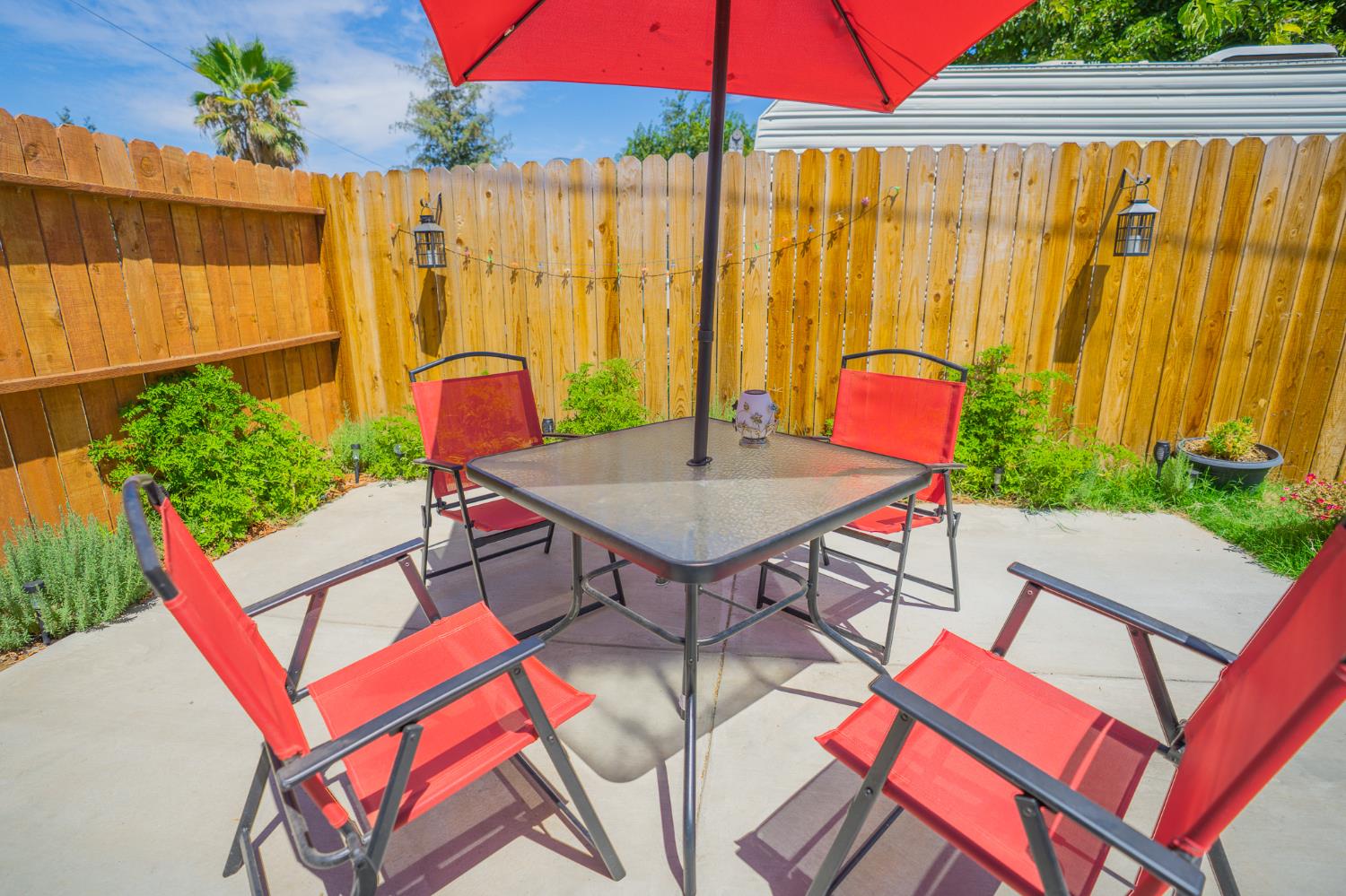 Chowchilla, California 93610, United States, 4 Bedrooms Bedrooms, ,2 BathroomsBathrooms,Residential,Active,187670