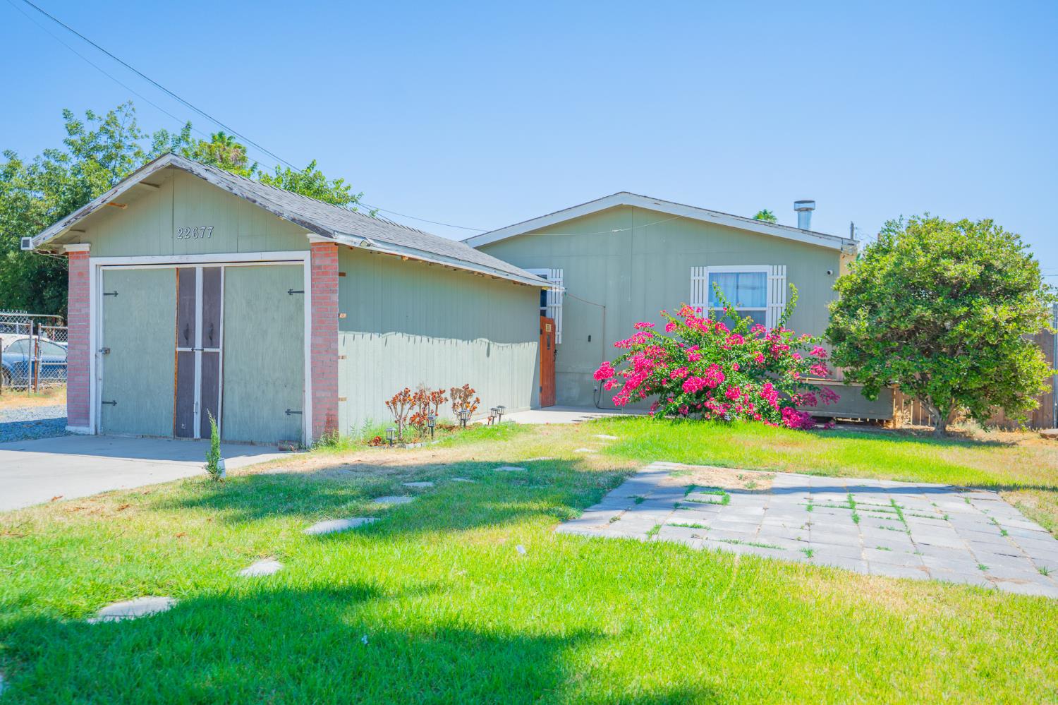 Chowchilla, California 93610, United States, 4 Bedrooms Bedrooms, ,2 BathroomsBathrooms,Residential,Active,187670