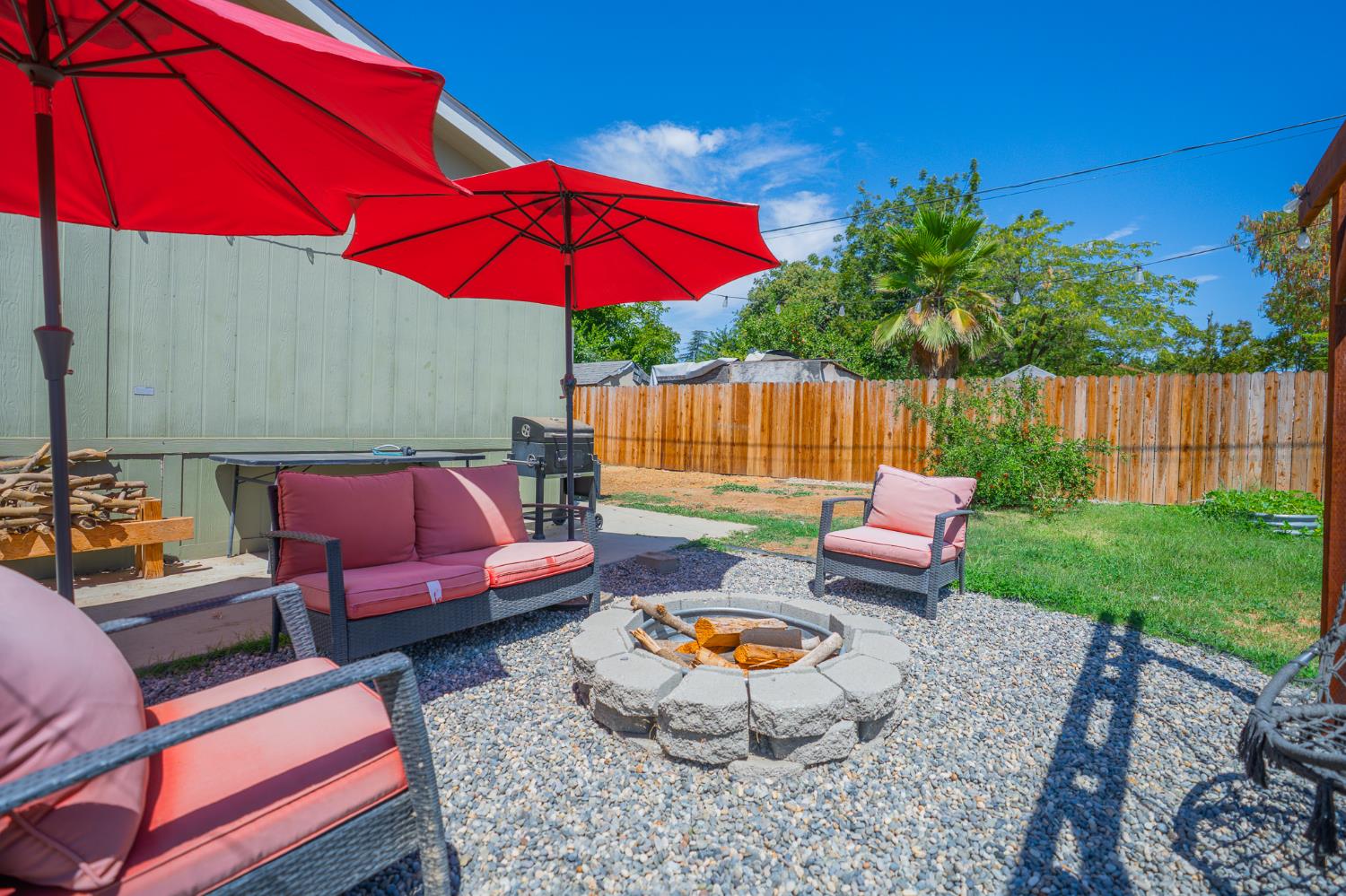 Chowchilla, California 93610, United States, 4 Bedrooms Bedrooms, ,2 BathroomsBathrooms,Residential,Active,187670