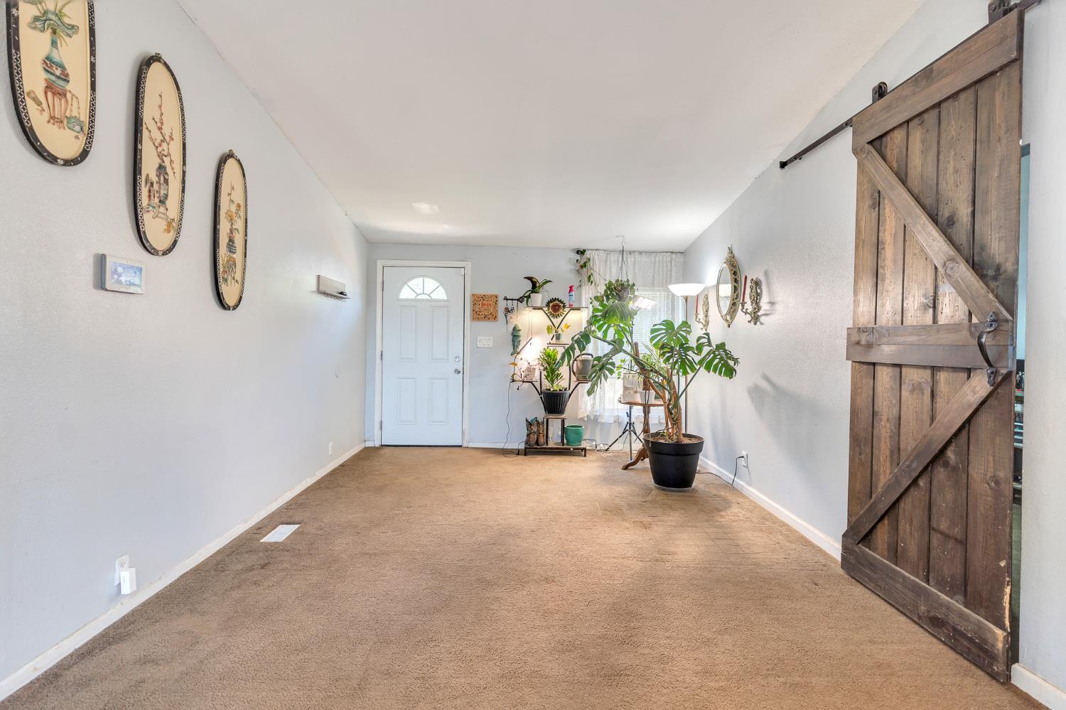 Chowchilla, California 93610, United States, 4 Bedrooms Bedrooms, ,2 BathroomsBathrooms,Residential,Active,187670