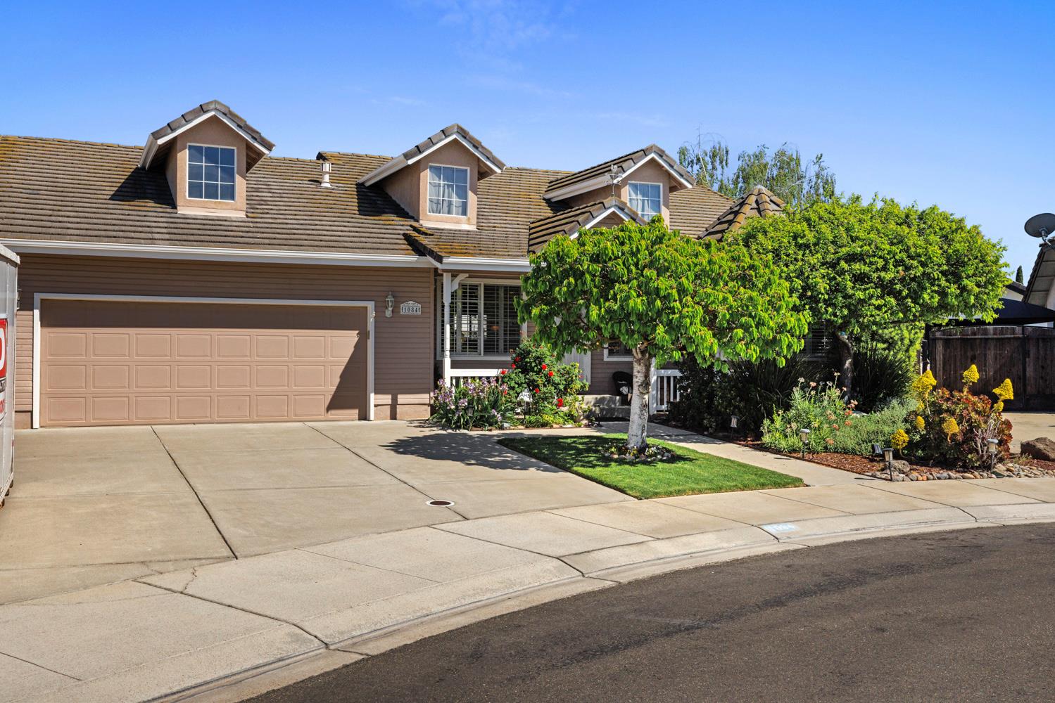 1084 Eastburg Court