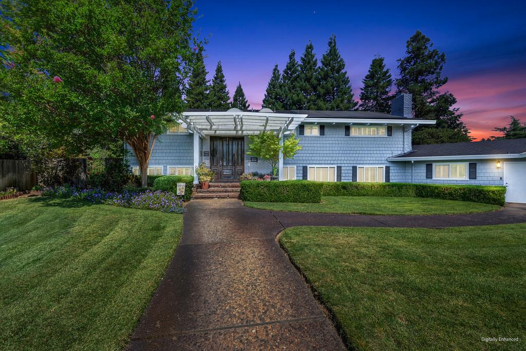 801 Sherwood Drive