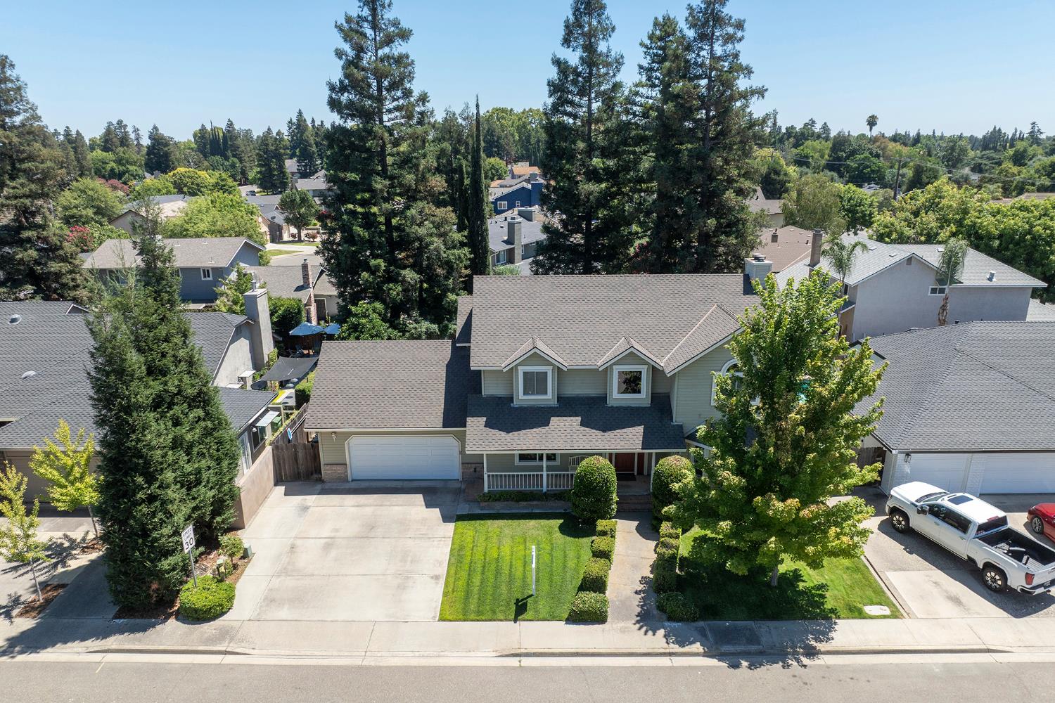 1636 Peacock Drive