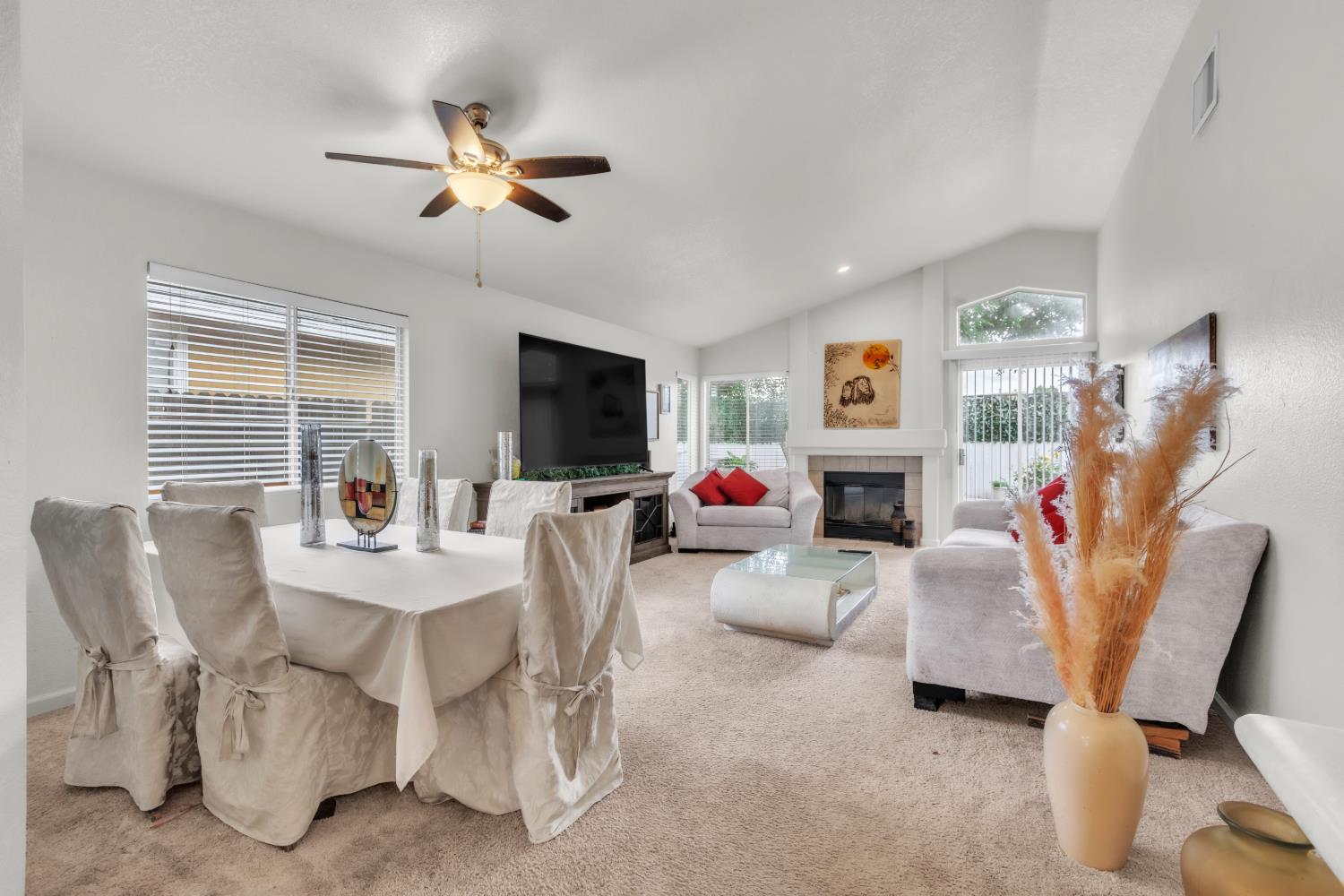 7666 Bluebrook Way