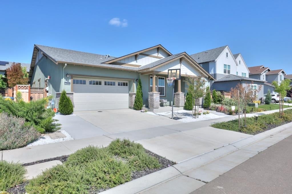 2995 Middlebury Drive