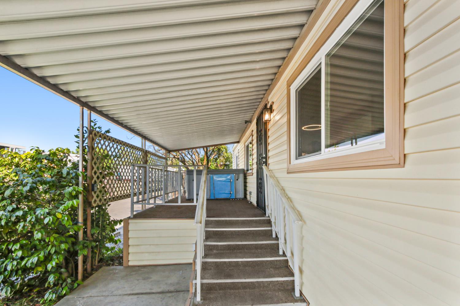 1399 Sacramento Ave 116