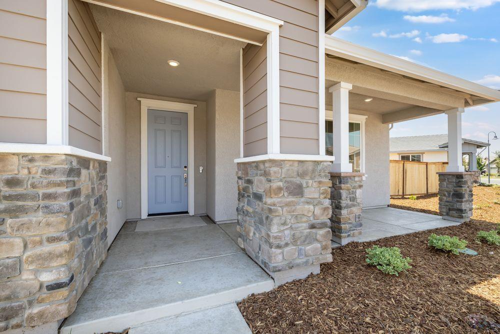 847 Riley Way