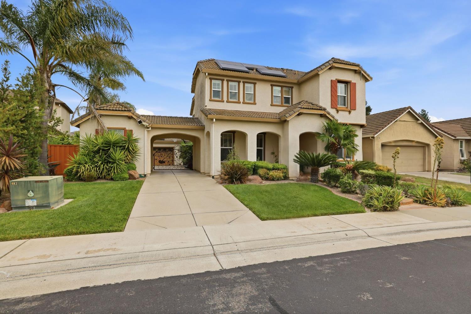 10413 Danichris Way