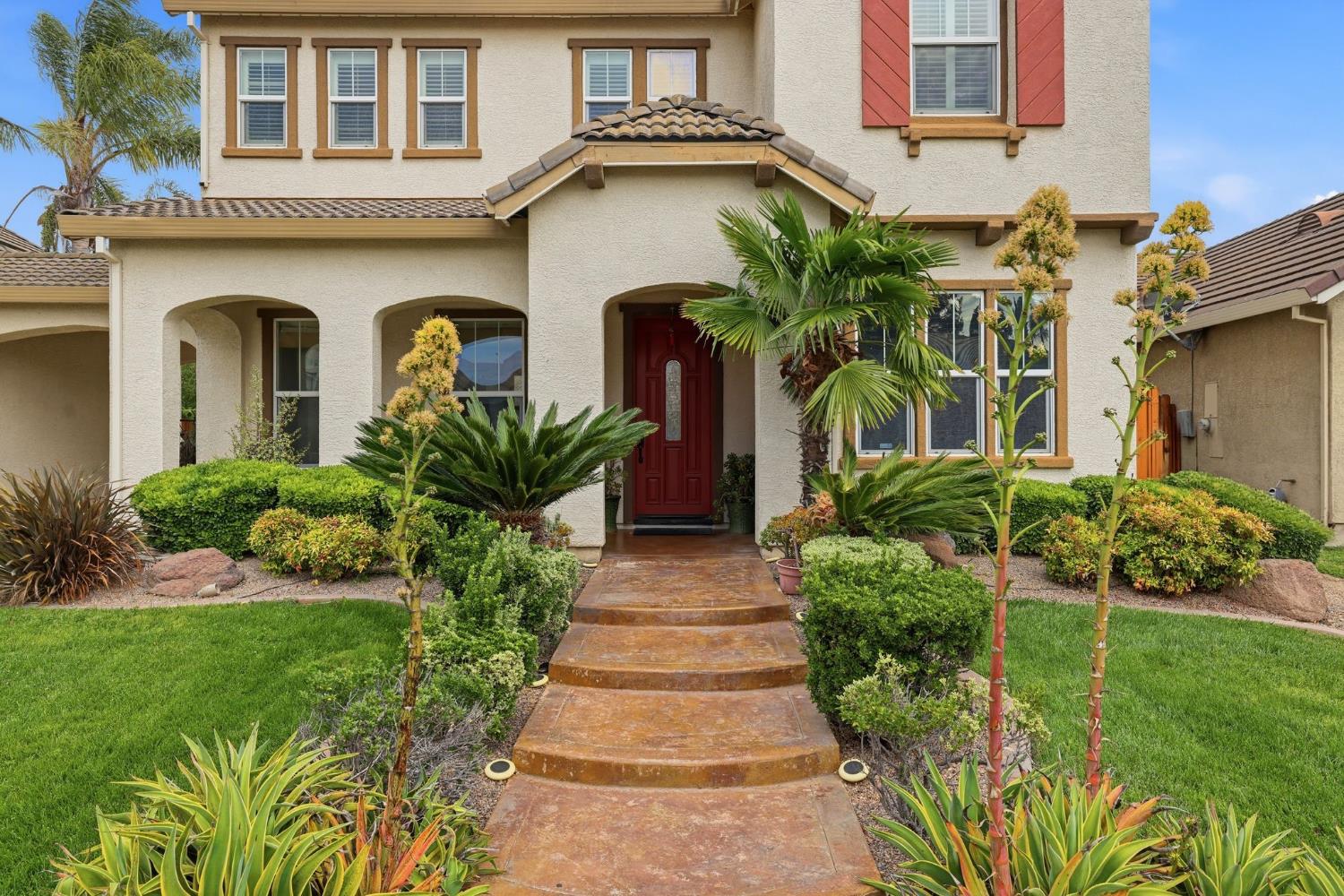 10413 Danichris Way