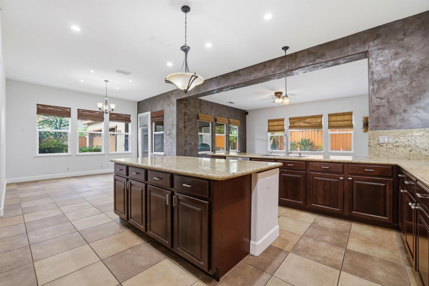 10413 Danichris Way