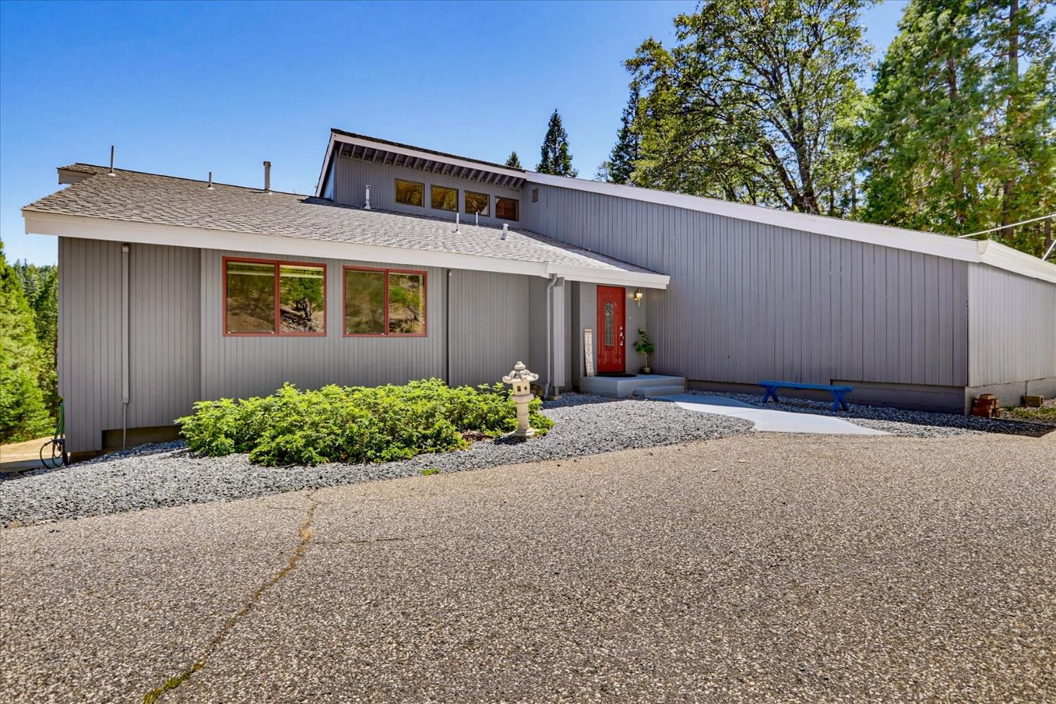19720 Legacy Lane