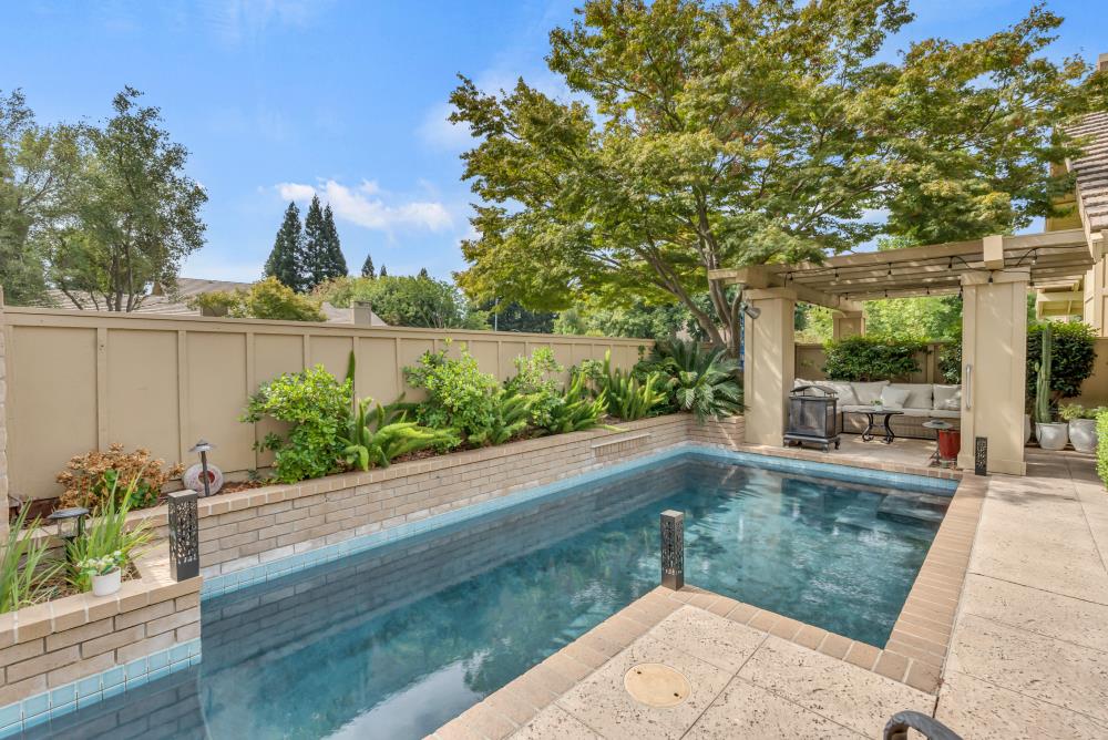 11647 Gold Country Boulevard