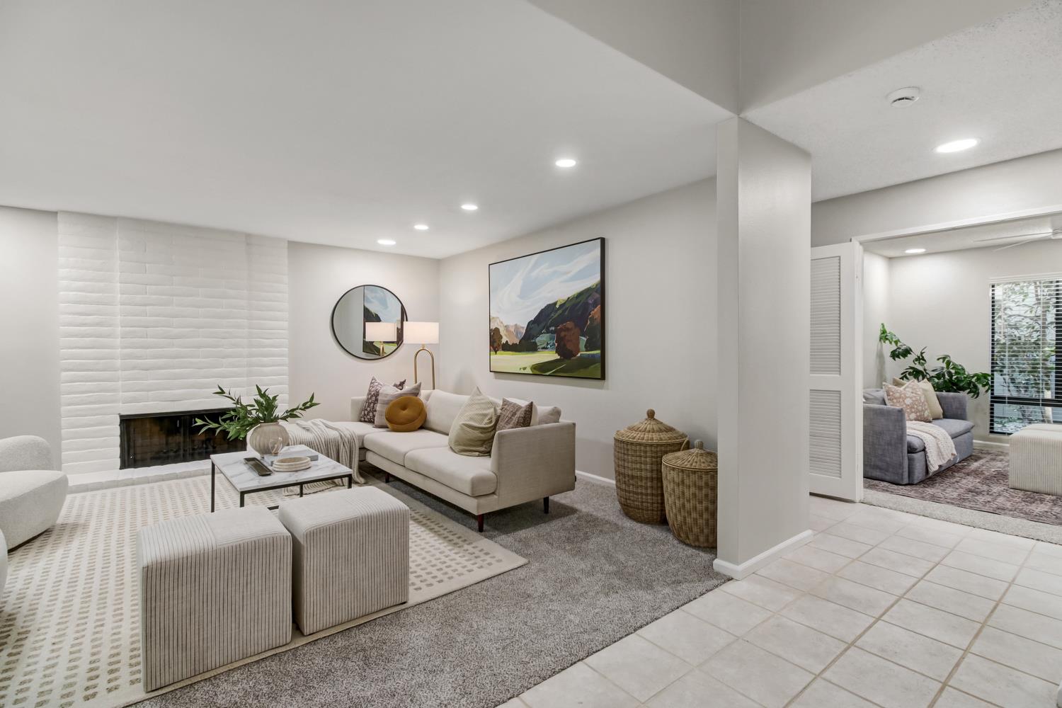 601 Dunbarton Circle