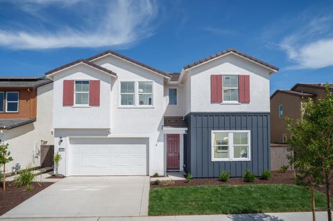 2215 White Gold Way Olivehurst CA 95961