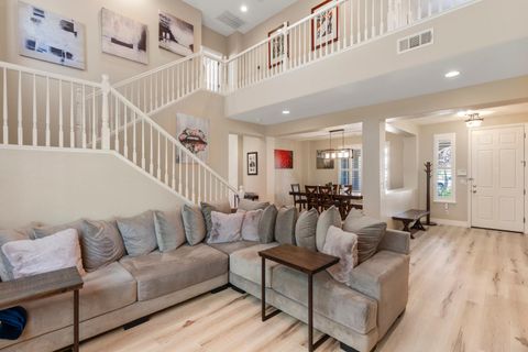 736 JONABEL Way Oakdale CA 95361