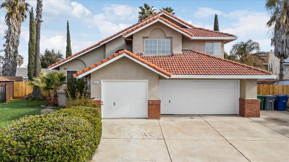 Los Banos, California 93635, United States, 4 Bedrooms Bedrooms, ,3 BathroomsBathrooms,Residential,Pending,4998