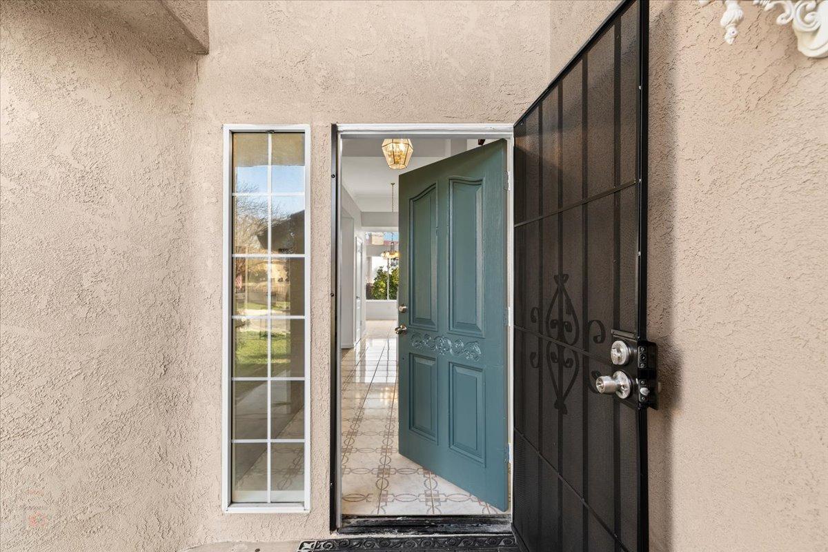 Los Banos, California 93635, United States, 4 Bedrooms Bedrooms, ,3 BathroomsBathrooms,Residential,Pending,4998