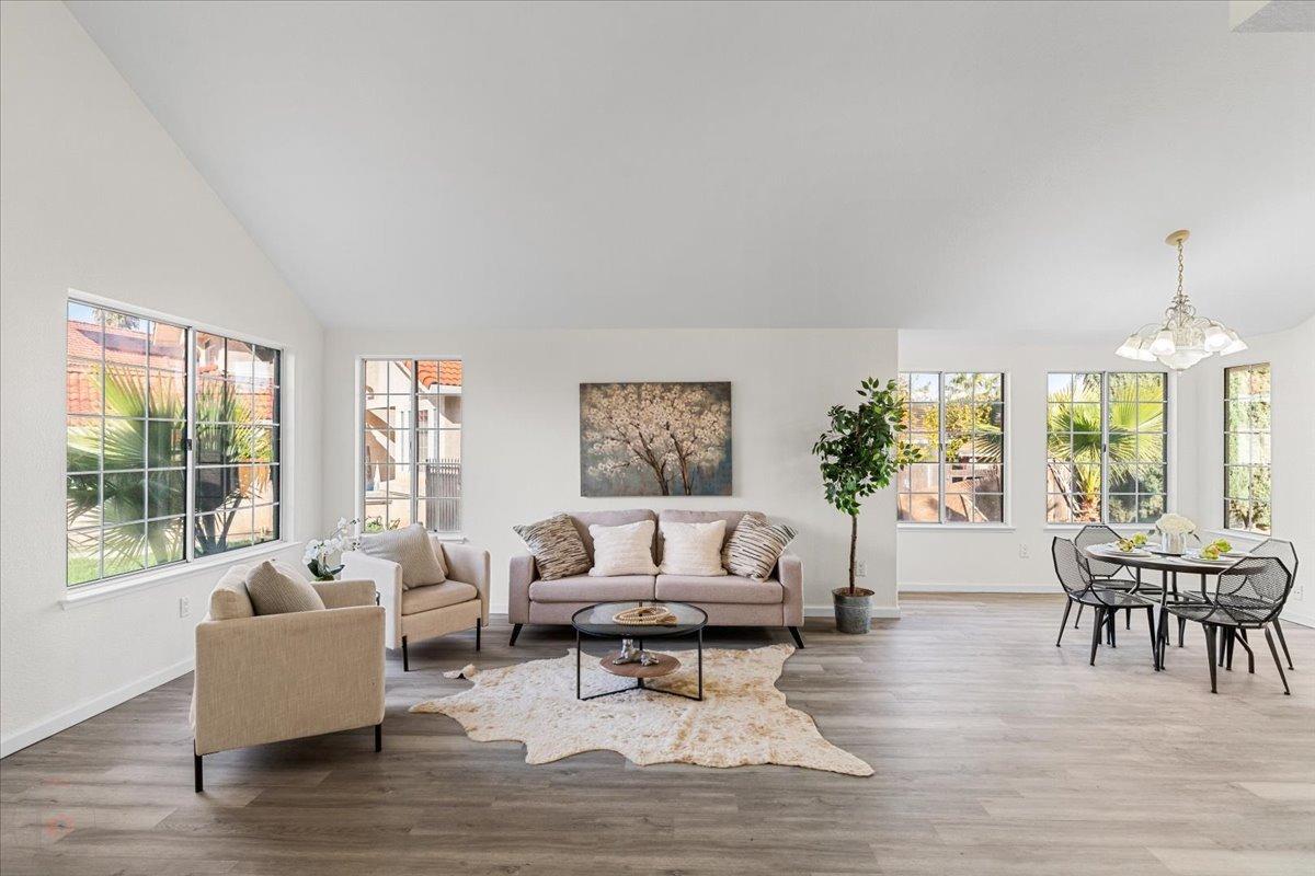 Los Banos, California 93635, United States, 4 Bedrooms Bedrooms, ,3 BathroomsBathrooms,Residential,Pending,4998