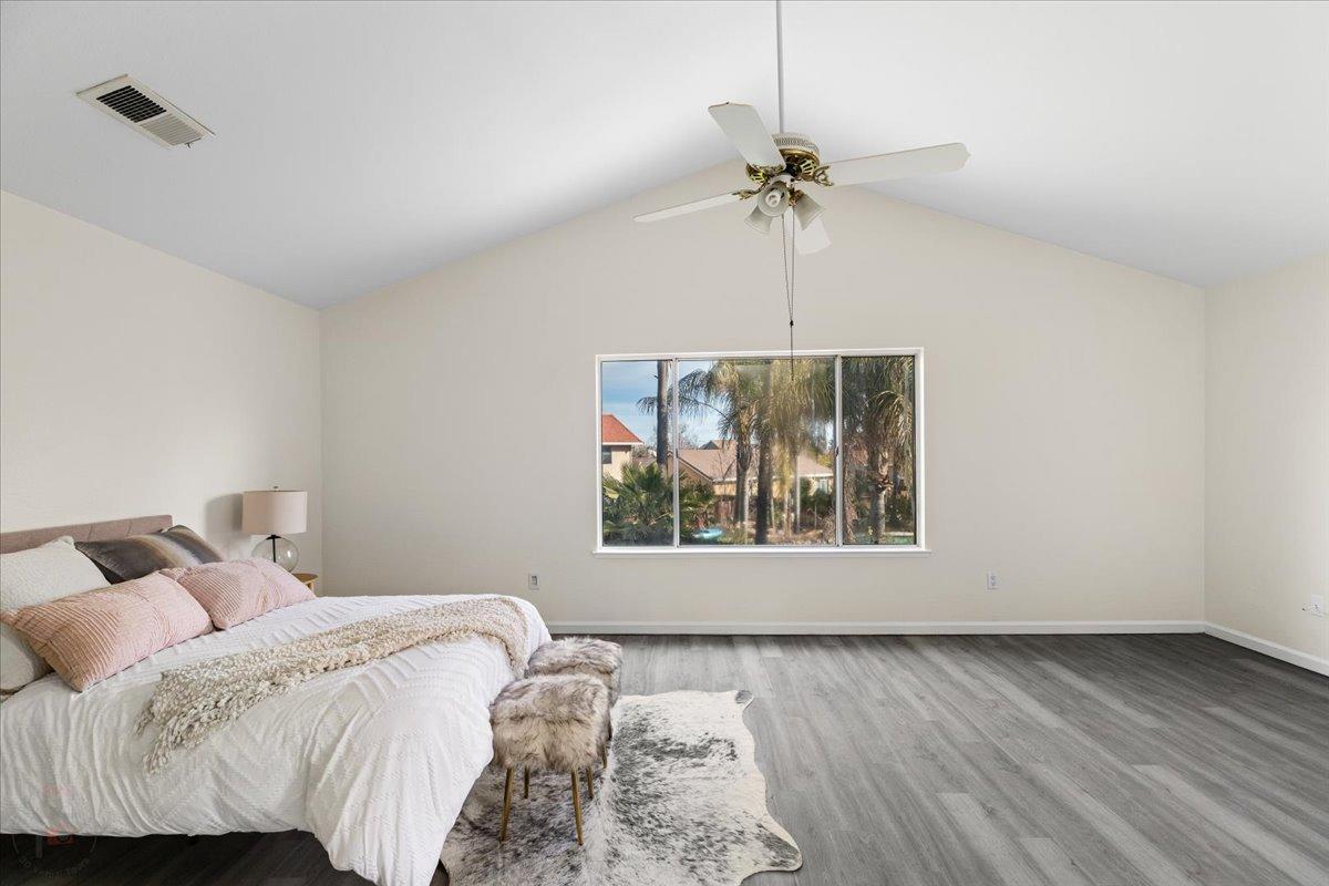 Los Banos, California 93635, United States, 4 Bedrooms Bedrooms, ,3 BathroomsBathrooms,Residential,Pending,4998