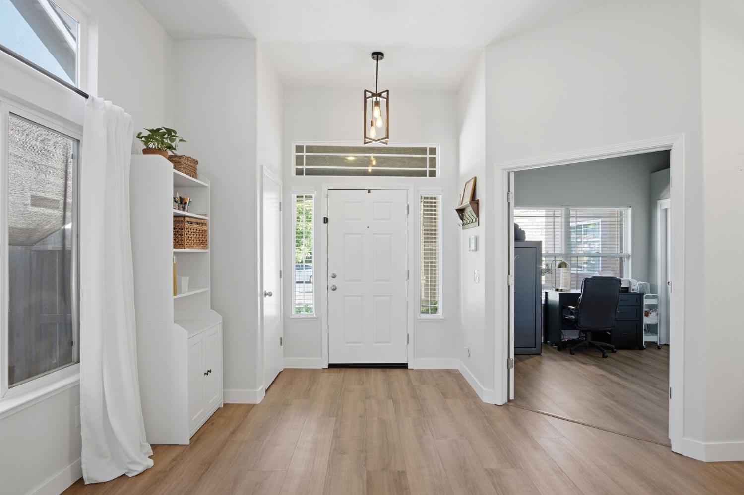 2186 Typhoon Court