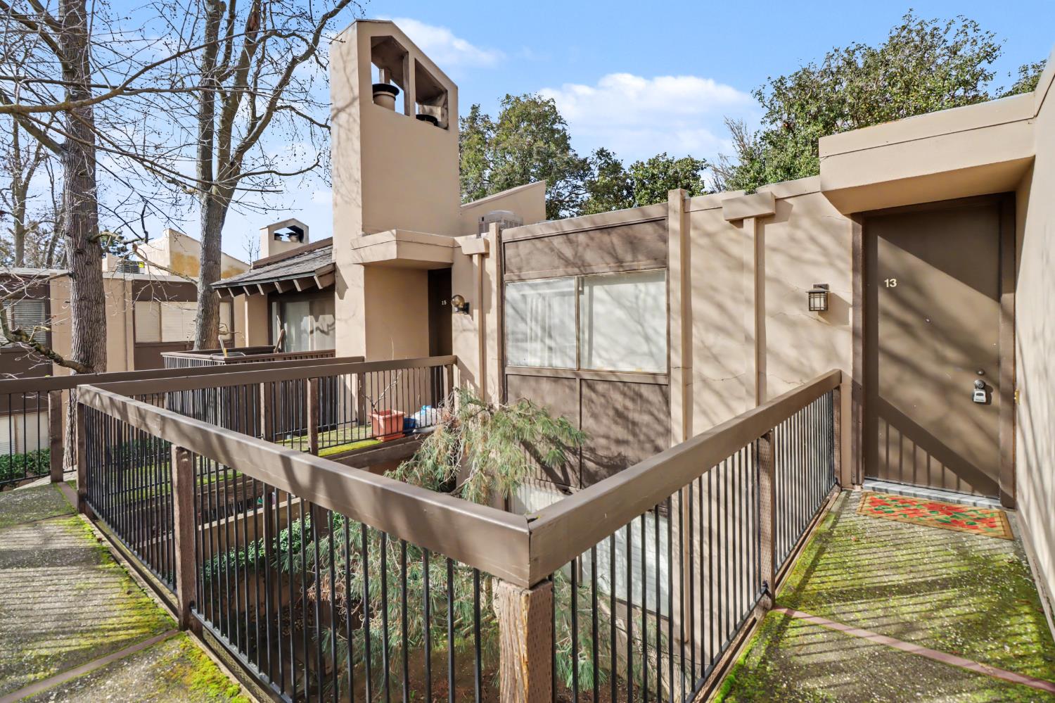 2238 Woodside Lane 13