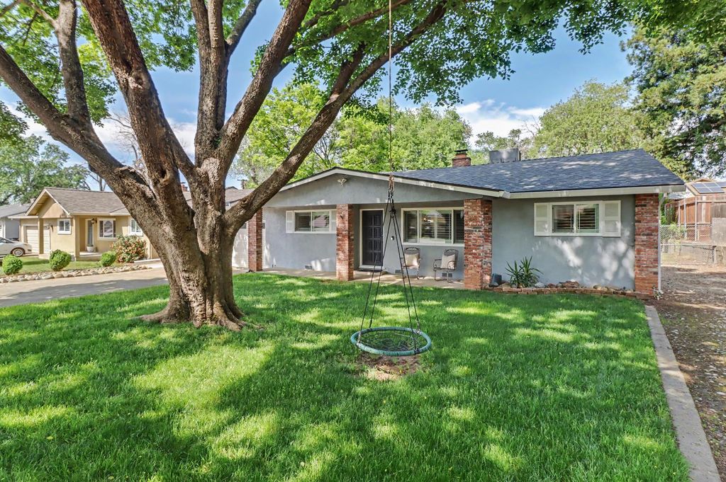 Photo of 8643 Monica Avenue, Orangevale, CA 95662 (MLS # 226034075)