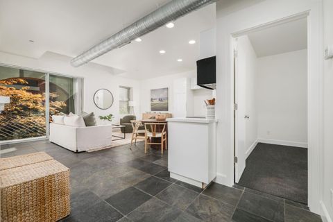 785 Dolomite Court West Sacramento CA 95691